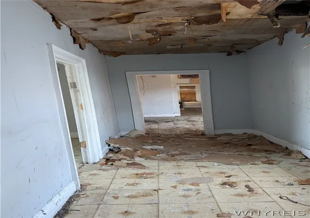 Listing Photo 2 - Condo for sale in building located at 19 Arkansas St, Buffalo, NY 14213 - Unit #
