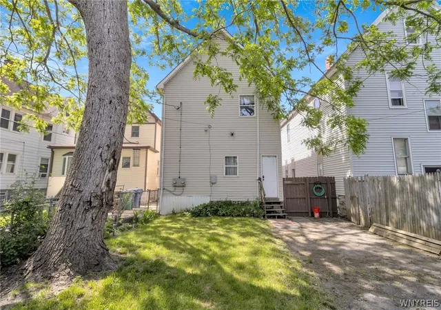 5th image of 65 Hayden St, Buffalo, NY 14210 | MLS# B1687413