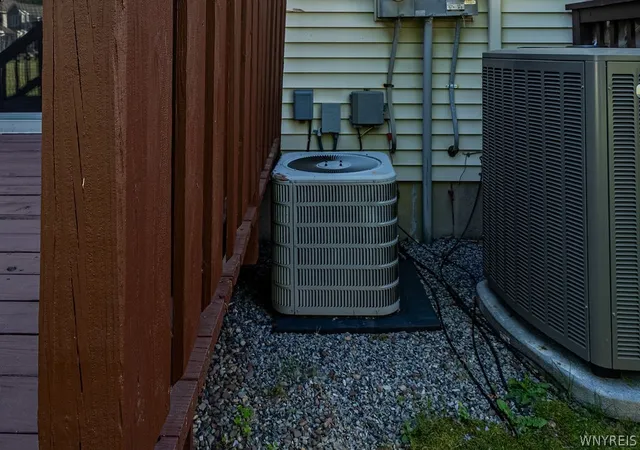 37th image of 12 Pineview Ct, Buffalo, NY 14224 | MLS# B1687167
