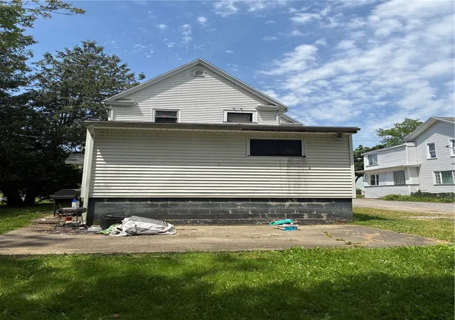 Homes for sale in Batavia City, NY | 144 Bank St, Batavia City, NY 14020 | MLS# R1688142