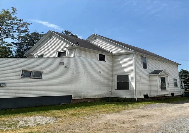 Homes for sale in Batavia City, NY | 144 Bank St, Batavia City, NY 14020 | MLS# R1688142