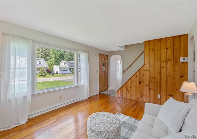 5th image of 102 Juanita Dr, Salina, NY 13090 | MLS# S1666754