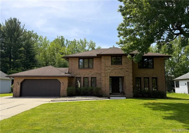 42nd image of 195 Randwood Dr, Getzville, NY 14068 | MLS# B1687655