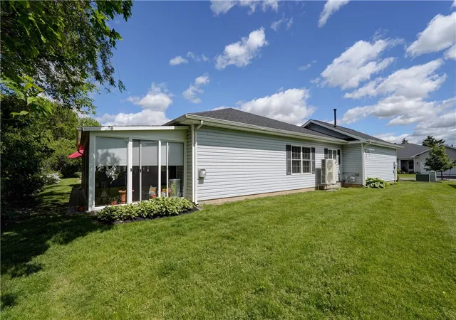Homes for sale in Canandaigua City, NY | 358 Walker Dr, Canandaigua City, NY 14424 | MLS# R1682810