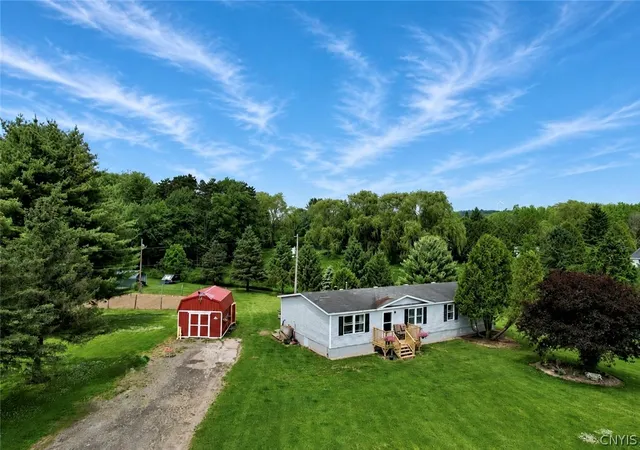 Homes for sale in Eaton, NY | 6317 Brown Rd, Eaton, NY 13334 | MLS# S1688318