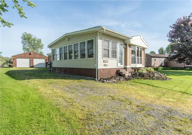 Homes for sale in Lyme, NY | 6462 Failing Shores Ln, Lyme, NY 13693 | MLS# S1686608