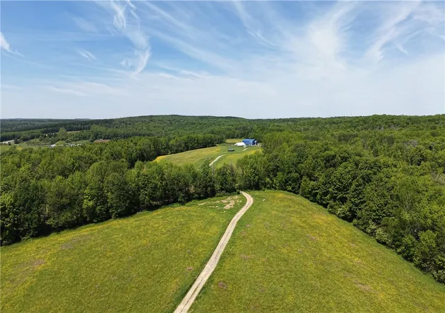 4th image of 362 Brown Gale Rd, Mc Donough, NY 13801 | MLS# R1688349