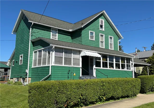 Homes for sale in Kane Boro, PA | 629 Dawson St, Kane Boro, PA 16735 | MLS# R1688279