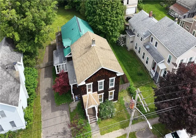4th image of 7 Sheldon St, Norwich, NY 13815 | MLS# R1688382