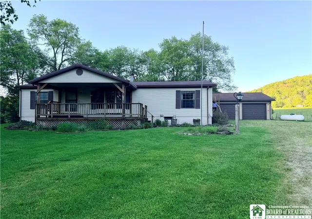 Photo 3 of Sale Pending at 2980 Wolf Run Rd, Cuba, NY 14727 | MLS# R1684834 | Listing updated on 2026-07-24