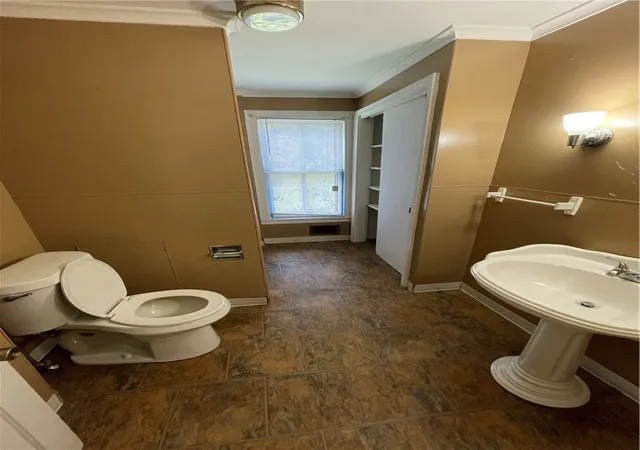 Homes for sale in Auburn, NY | 33 Capitol St, Auburn, NY 13021 | MLS# R1686790