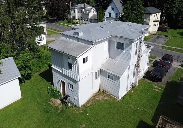 Homes for sale in Auburn, NY | 50-52 Capitol St, Auburn, NY 13021 | MLS# R1686802