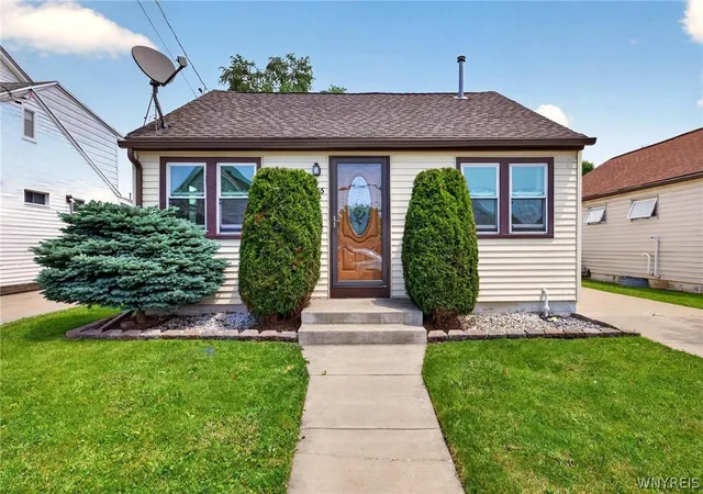 Homes for sale in Cheektowaga, NY | 255 Roland St, Cheektowaga, NY 14212 | MLS# B1687589