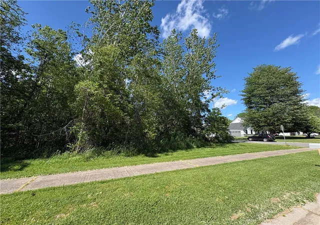 Homes for sale in Hamlin, NY | 27 Traciann Dr, Hamlin, NY 14464 | MLS# R1688082