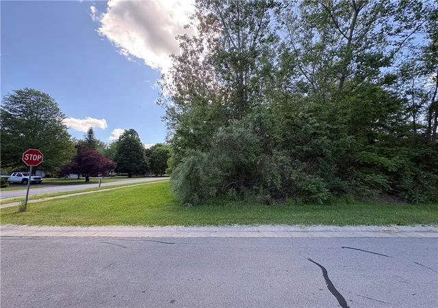 Homes for sale in Hamlin, NY | 27 Traciann Dr, Hamlin, NY 14464 | MLS# R1688082