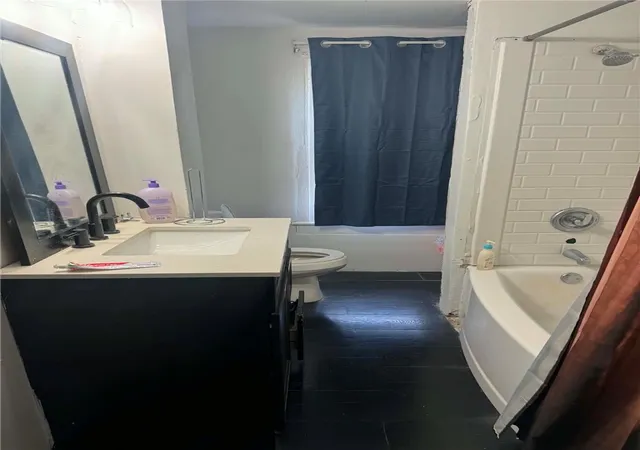 Photo 3 of Single family home for sale at 223 Mount Zoar St, Elmira, NY 14904 | MLS# R1688300 | Listing updated on 2026-08-03
