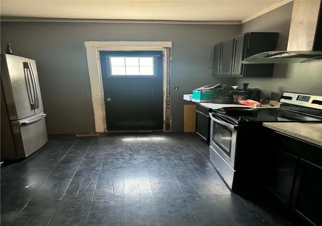 Photo 4 of Single family home for sale at 223 Mount Zoar St, Elmira, NY 14904 | MLS# R1688300 | Listing updated on 2026-08-03