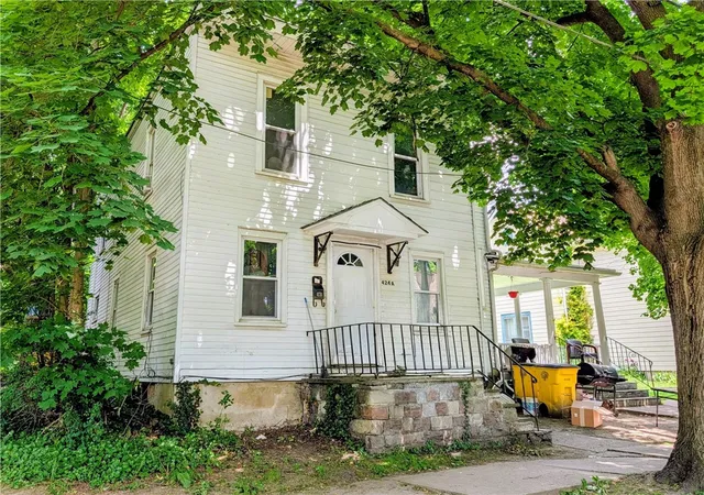 Photo 1 of Multi family home for sale at 424 W 4th Street, Elmira, NY 14901 | MLS# R1688302 | Listing updated on 2026-08-03
