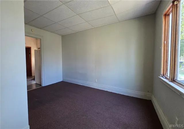 Photo 4 of Sale Pending at 257 Ideal St, Buffalo, NY 14206 | MLS# B1688454 | Listing updated on 2026-07-13