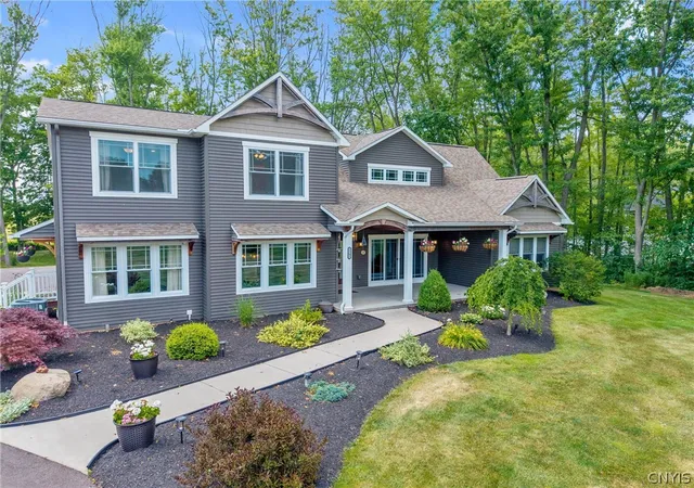Photo 3 of Single family home for sale at 7701 Mocha Bear, Baldwinsville, NY 13027 | MLS# S1686226 | Listing updated on 2026-07-22