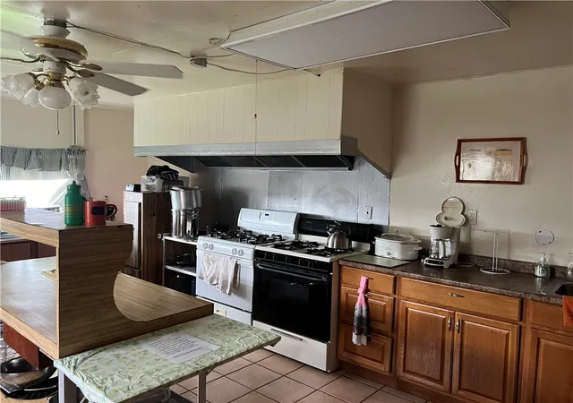 34th image of 7945 Lake Rd, #50, Sodus Point, NY 14555 | MLS# R1688061