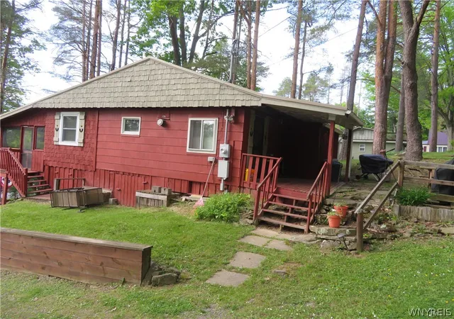 Homes for sale in Caneadea, NY | 8596 Sunset Dr, Caneadea, NY 14717 | MLS# B1688483