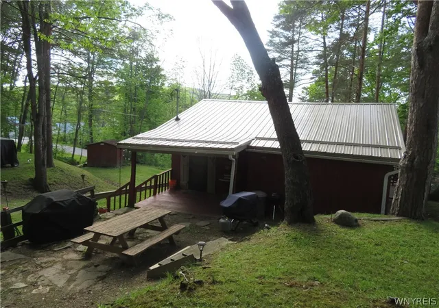 Homes for sale in Caneadea, NY | 8596 Sunset Dr, Caneadea, NY 14717 | MLS# B1688483