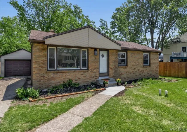 3rd image of 23 Heath, Buffalo, NY 14223 | MLS# B1688535