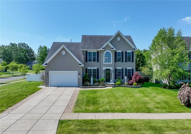 Homes for sale in Lancaster, NY | 67 Middlebury Ln, Lancaster, NY 14086 | MLS# B1684132