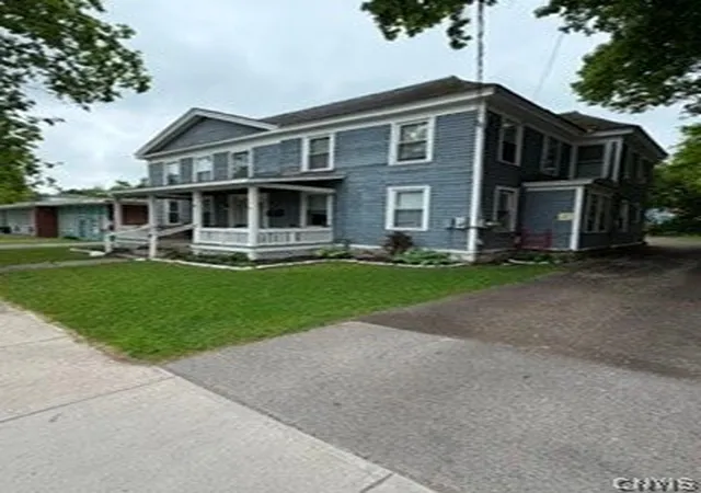 Homes for sale in German Flatts, NY | 29 Columbia St, German Flatts, NY 13407 | MLS# S1688406
