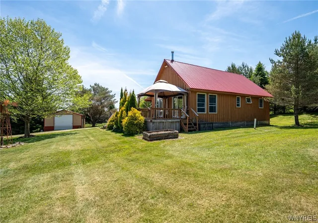 Homes for sale in Farmersville, NY | 517 W Branch Rd, Farmersville, NY 14737 | MLS# B1686542