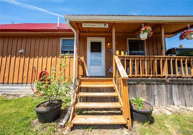 Homes for sale in Farmersville, NY | 517 W Branch Rd, Farmersville, NY 14737 | MLS# B1686542