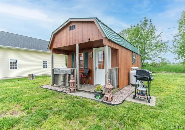 Homes for sale in Lyme, NY | 24520 Fire Road 26 N, Lyme, NY 13693 | MLS# S1687110