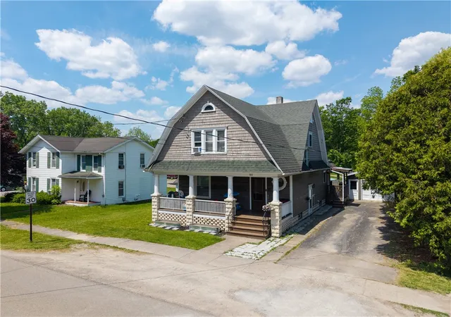 1st image of 303 N Main St, Wayland, NY 14572 | MLS# R1688170