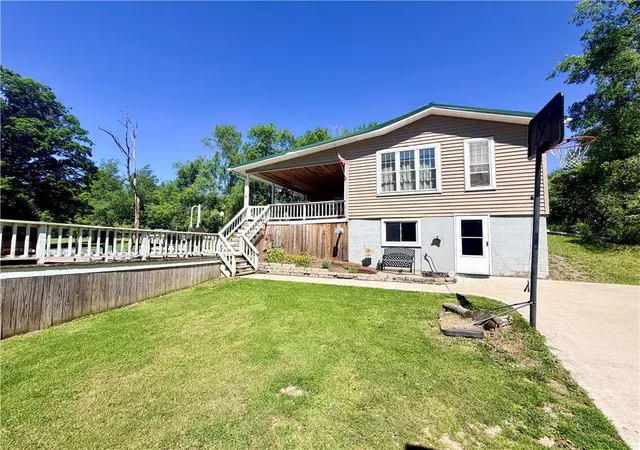 Homes for sale in Ridgebury Twp, PA | 37 Stringham Rd, Ridgebury Twp, PA 16925 | MLS# R1687594