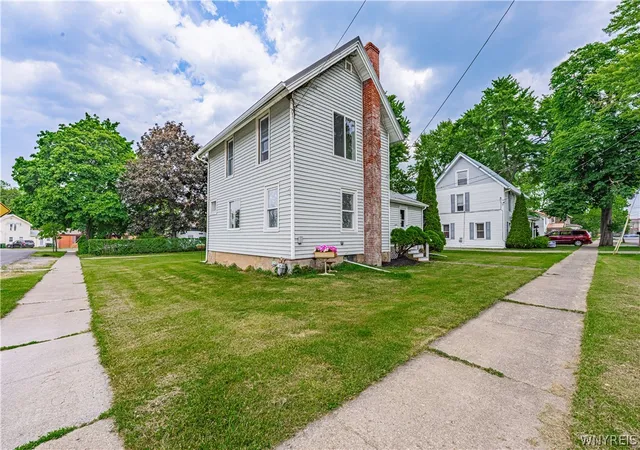 4th image of 261 Seminary St, Wilson, NY 14172 | MLS# B1688541