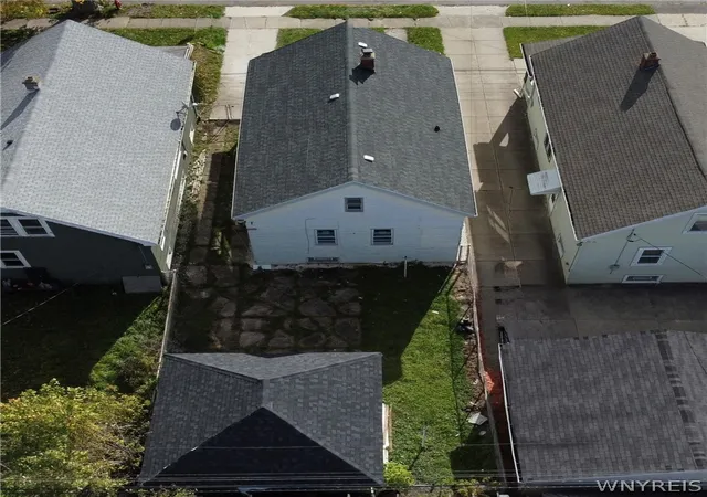 Photo 4 of Single family home for sale at 154 Bickford Ave, Buffalo, NY 14215 | MLS# B1688565 | Listing updated on 2026-08-01
