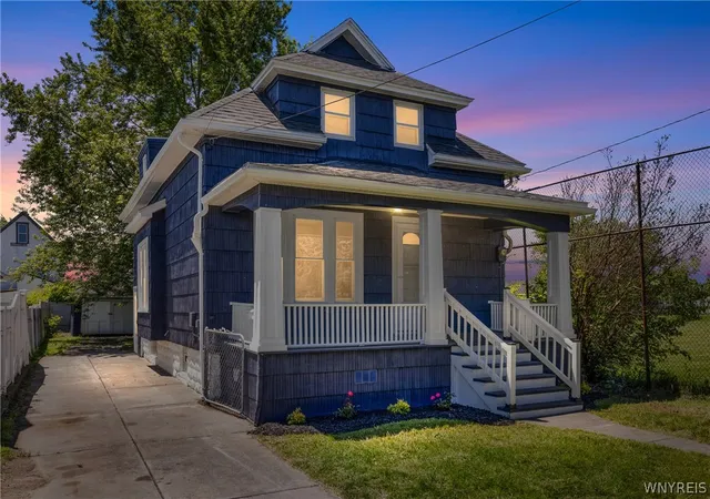 3rd image of 43 Regent St, Buffalo, NY 14206 | MLS# B1686515