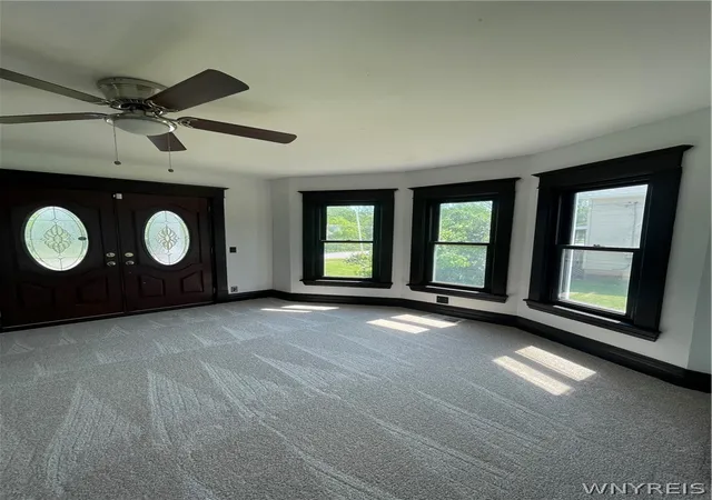 Homes for sale in Ridgeway, NY | 223 N Gravel Rd, Ridgeway, NY 14103 | MLS# B1688598