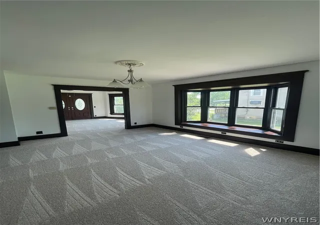 Homes for sale in Ridgeway, NY | 223 N Gravel Rd, Ridgeway, NY 14103 | MLS# B1688598