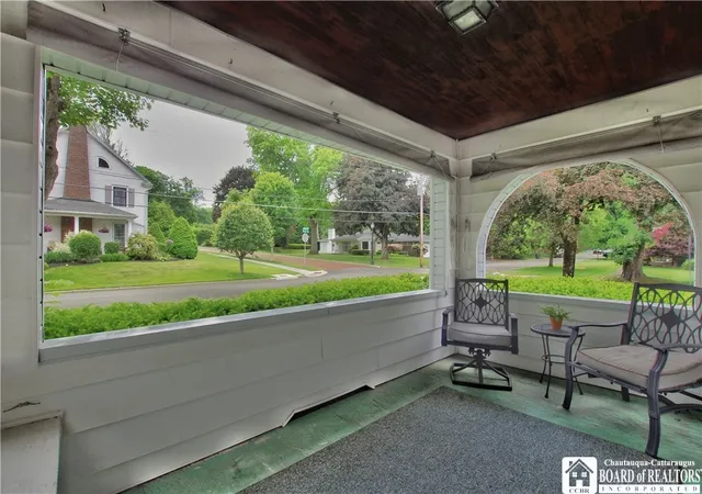 5th image of 202 Arlington Ave, Jamestown, NY 14701 | MLS# R1688401
