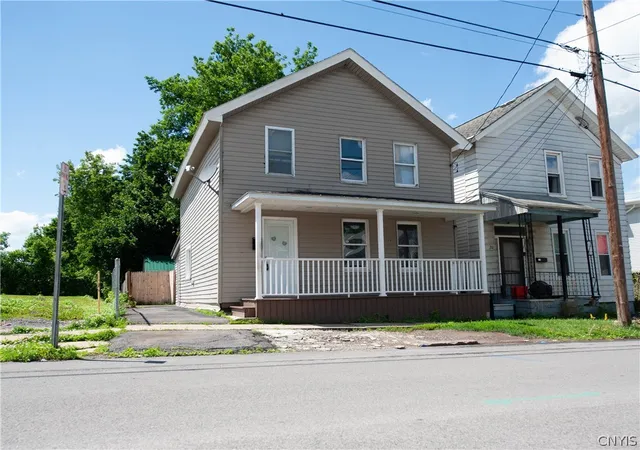 Homes for sale in Utica, NY | 22 Schuyler St, Utica, NY 13502 | MLS# S1688133