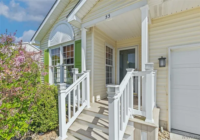 4th image of 53 Elmleaf Dr, Buffalo, NY 14227 | MLS# B1687675