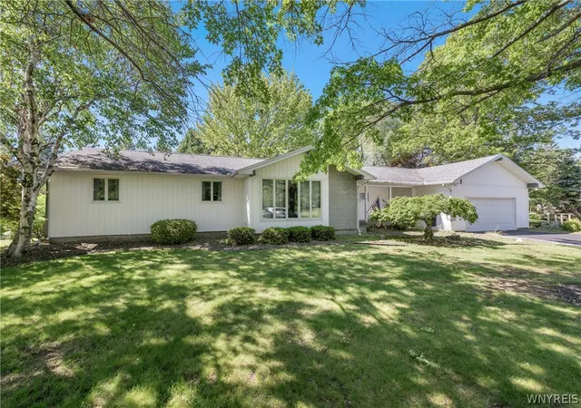 2nd image of 3750 Wildwood Dr, Dunkirk, NY 14048 | MLS# B1688347
