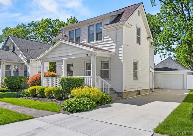 1st image of 19 Millar Pl, Lockport, NY 14094 | MLS# B1688540