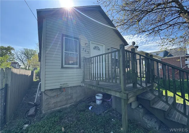Photo 2 of Sale Pending at 745 19th Street, Niagara Falls, NY 14301 | MLS# B1688760 | Listing updated on 2026-07-06