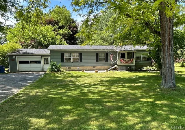 1st image of 5003 Hamilton Rd, Elbridge, NY 13060 | MLS# S1688560