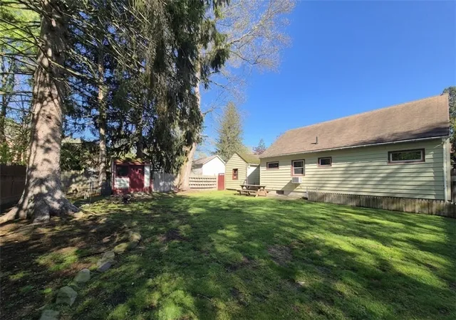 3rd image of 17 Sharon Dr, Norwich, NY 13815 | MLS# R1681962