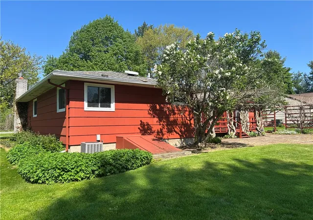 Homes for sale in Ogden, NY | 1468 Vroom Rd, Ogden, NY 14559 | MLS# R1688823