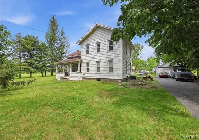 2nd image of 9328 Foote Rd, Royalton, NY 14001 | MLS# B1688809